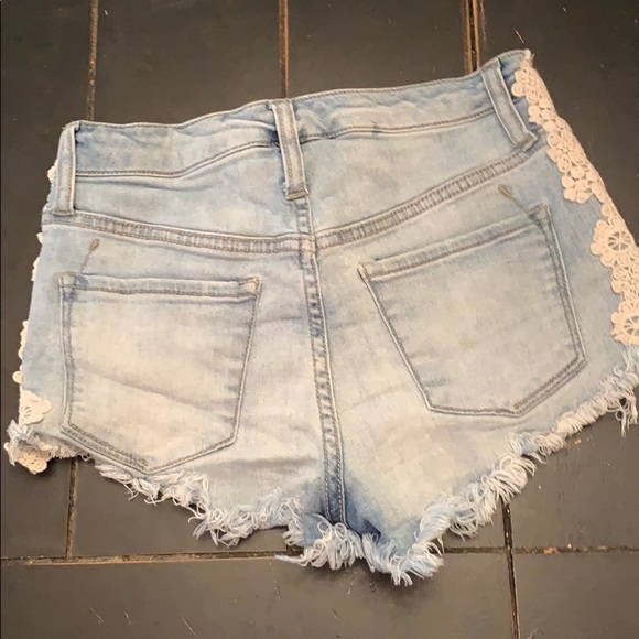 High rise short shorts by Mossimo - Picture 2 of 3